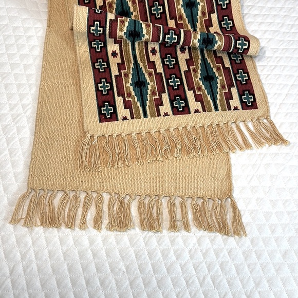 Table Runner + 4 Chili Pepper Coasters. Southwest. New. 74 in X 13.5 in Wide. - Picture 6 of 11